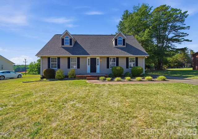 1st image of 313 Sunrise Cir, Shelby, NC 28150 | MLS# 4384681