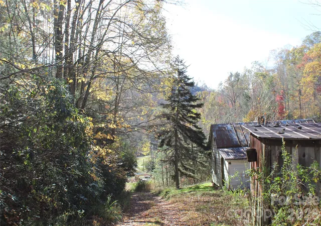 Photo 3 of Land for sale at 44 Toms Crk Rd, Bakersville, NC 28705 | MLS# 4384685 | Listing updated on 2026-09-29