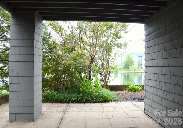 Listing Photo 2 - Condo for sale in building located at 9041 J M Keynes Dr, Charlotte, NC 28262