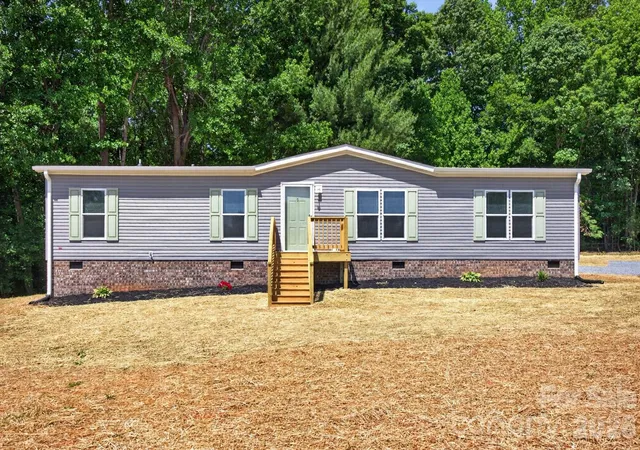 Homes for sale in Lexington, NC | 219 Harvick Ln, Lexington, NC 27292 | MLS# 4384746