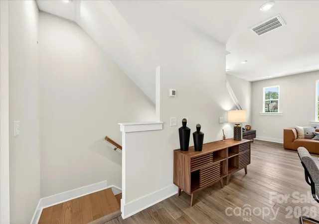 5th image of 4032 Canvas Ct, Charlotte, NC 28205 | MLS# 4384752