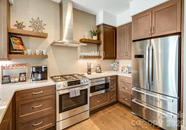 5th image of 7 Patton Ave #1006, Asheville, NC 28801 | MLS# 4384767