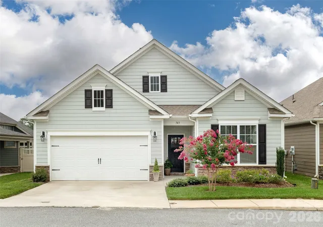 Homes for sale in Flat Rock, NC | 743 Summerfield Pl, Flat Rock, NC 28731 | MLS# 4384788