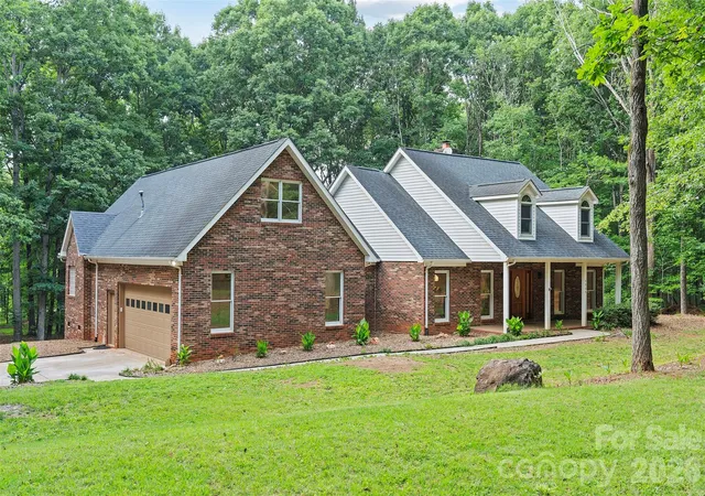 Homes for sale in Marshville, NC | 5904 Polk Mountain Dr, Marshville, NC 28103 | MLS# 4384830