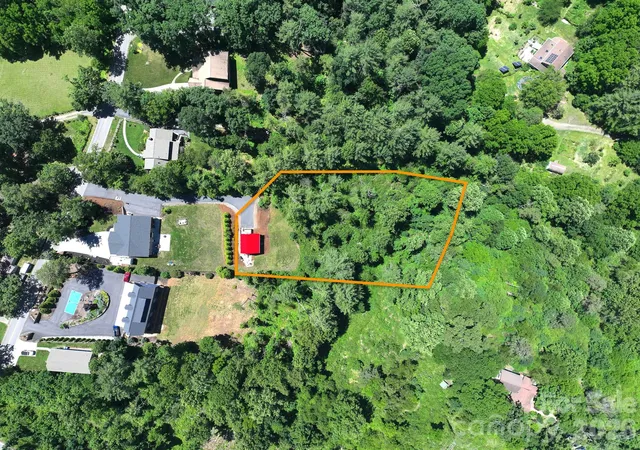 32nd image of 154 Dogwood Dr, Weaverville, NC 28787 | MLS# 4384847