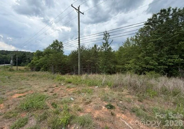 4th image of 2049 Old Shelby Rd, Hickory, NC 28602 | MLS# 4384871