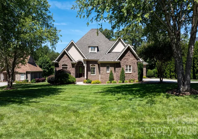 1st image of 1055 Catawba Greens Dr, Newton, NC 28658 | MLS# 4384886
