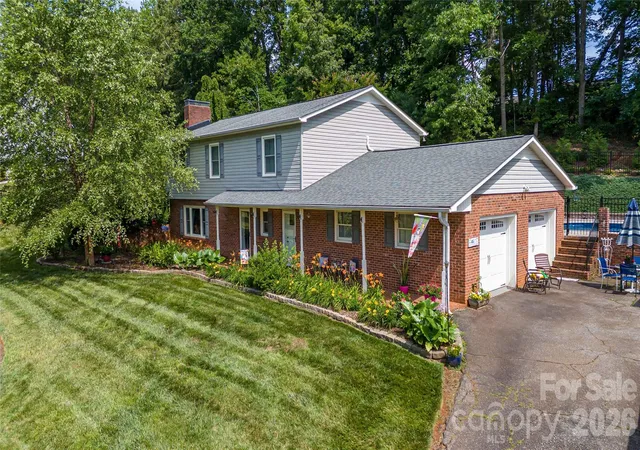 2nd image of 2959 Ramblewoods Dr, Valdese, NC 28690 | MLS# 4384908