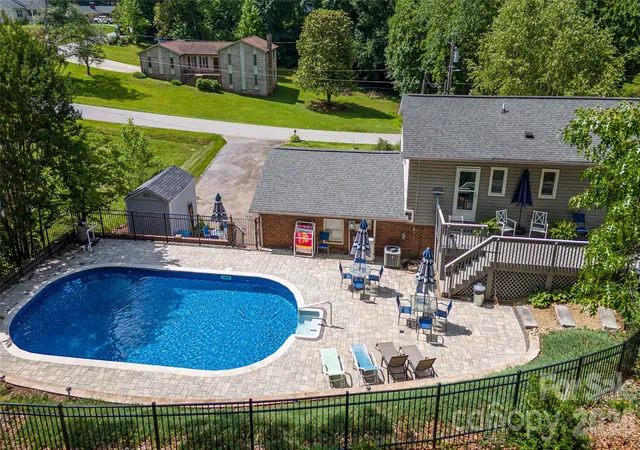 4th image of 2959 Ramblewoods Dr, Valdese, NC 28690 | MLS# 4384908