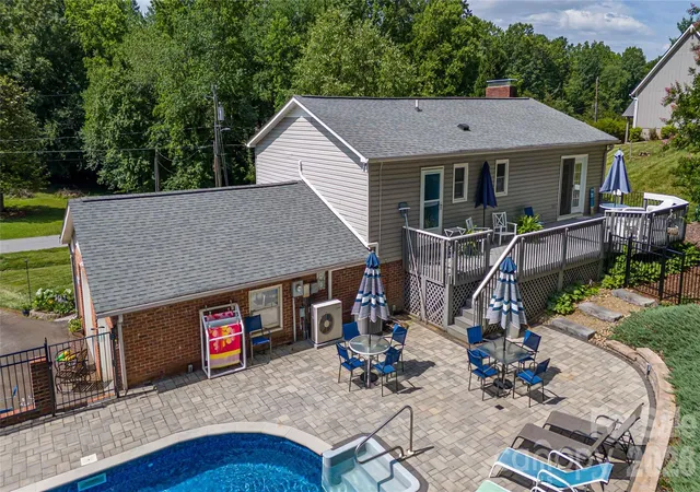 5th image of 2959 Ramblewoods Dr, Valdese, NC 28690 | MLS# 4384908