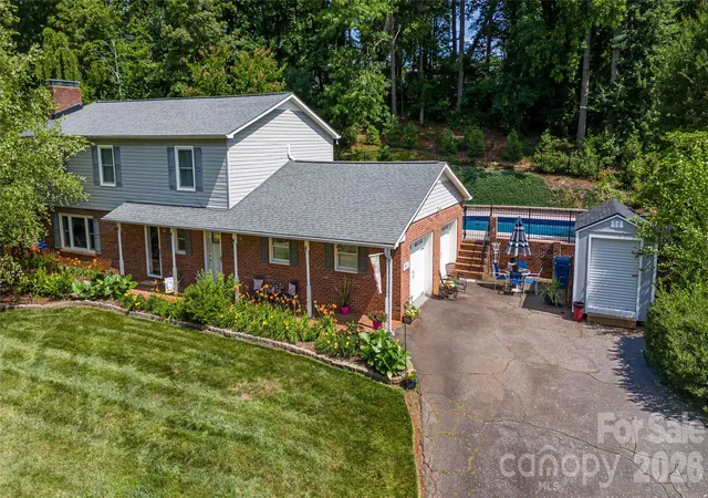 1st image of 2959 Ramblewoods Dr, Valdese, NC 28690 | MLS# 4384908
