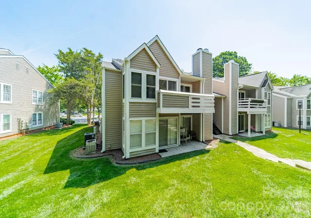 3rd image of 9605 Vinca Cir #G, Charlotte, NC 28213 | MLS# 4385047