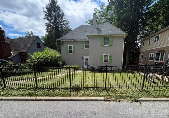 2nd image of 63 Westover Dr, Asheville, NC 28801 | MLS# 4385088