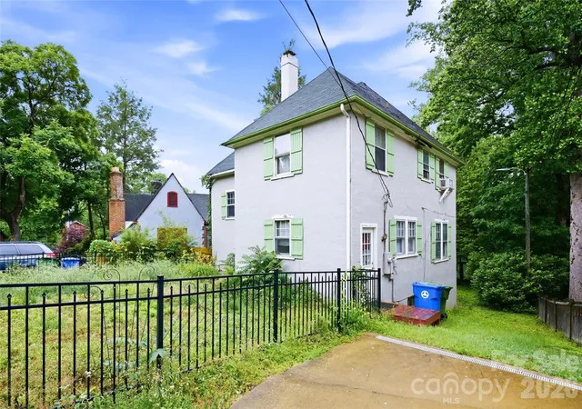 3rd image of 63 Westover Dr, Asheville, NC 28801 | MLS# 4385088