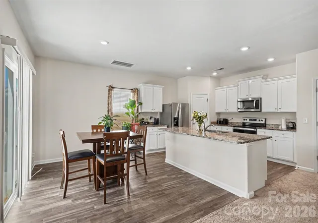 5th image of 1112 Creedmore Ct, Charlotte, NC 28215 | MLS# 4385093