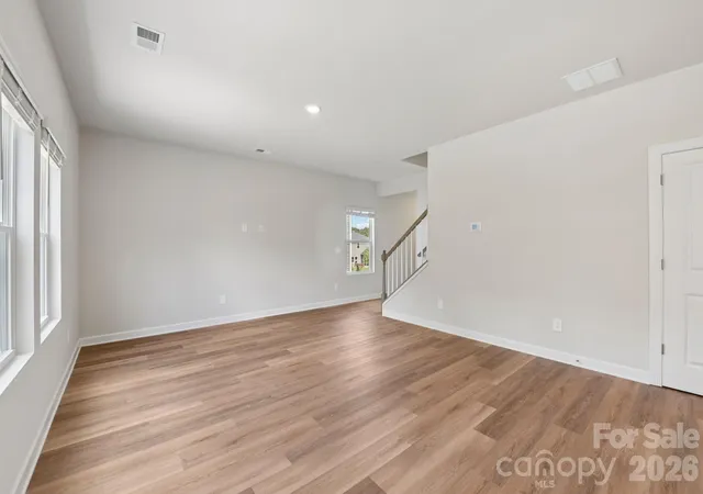 Photo 3 of Single family home for sale at 434 Luna Ln, Shelby, NC 28152 | MLS# 4385116 | Listing updated on 2026-09-16