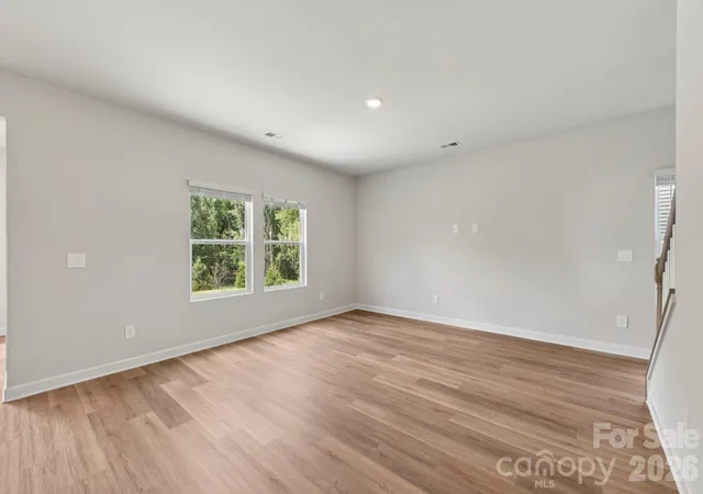 Photo 4 of Single family home for sale at 434 Luna Ln, Shelby, NC 28152 | MLS# 4385116 | Listing updated on 2026-09-16