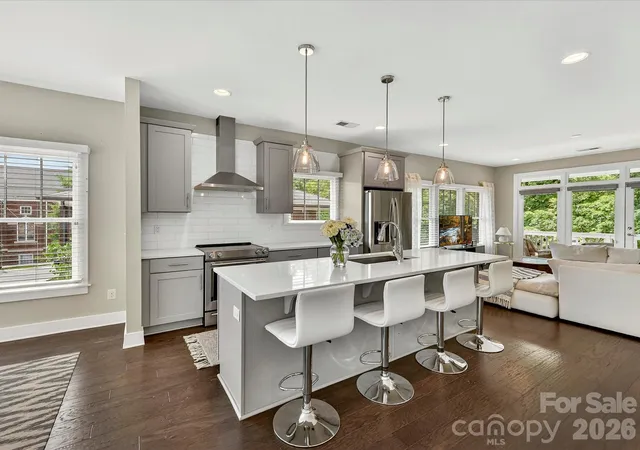 Photo 3 of Townhouse for sale at 131 Grandin Rd, Charlotte, NC 28208 | MLS# 4385124 | Listing updated on 2026-09-24