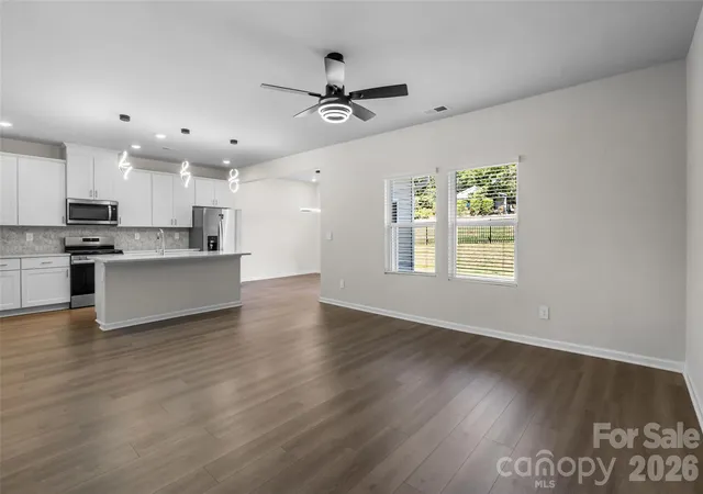 Photo 3 of Single family home for sale at 380 Olympia Way, York, SC 29745 | MLS# 4385182 | Listing updated on 2026-10-27