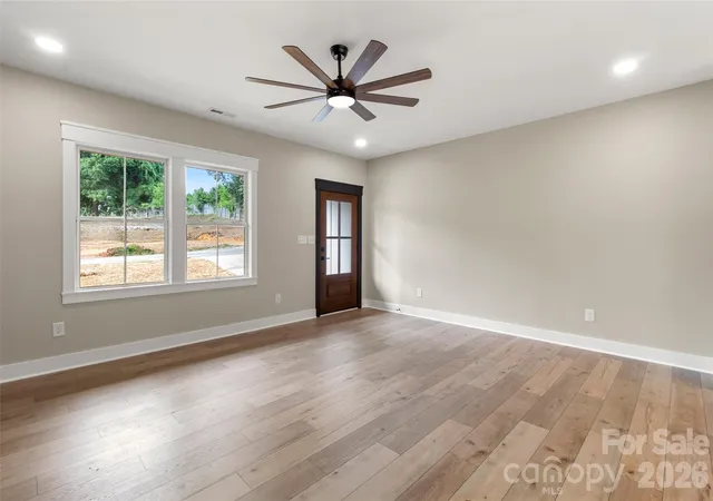 Photo 4 of Single family home for sale at 29 Hartman Pl, Concord, NC 28027 | MLS# 4385186 | Listing updated on 2026-07-29