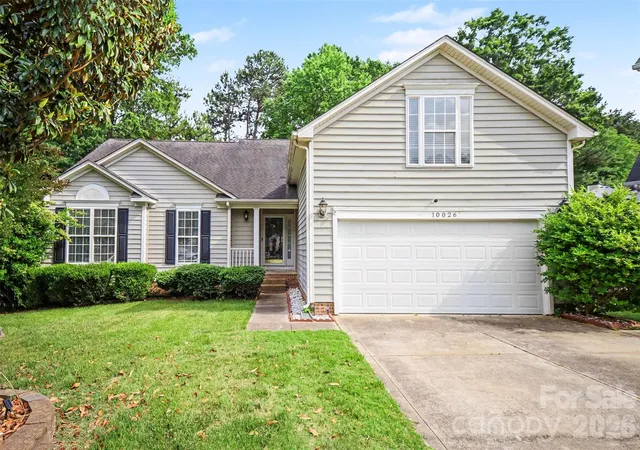 1st image of 10026 Dauphine Dr, Charlotte, NC 28216 | MLS# 4385192