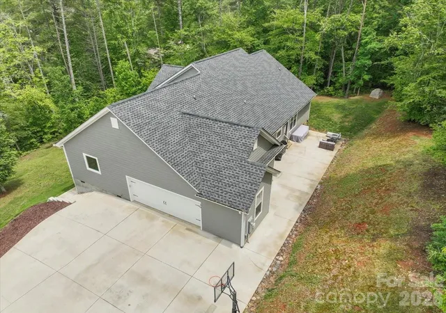 Homes for sale in Weaverville, NC | 36 Cherry Ridge Ln, Weaverville, NC 28787 | MLS# 4385197