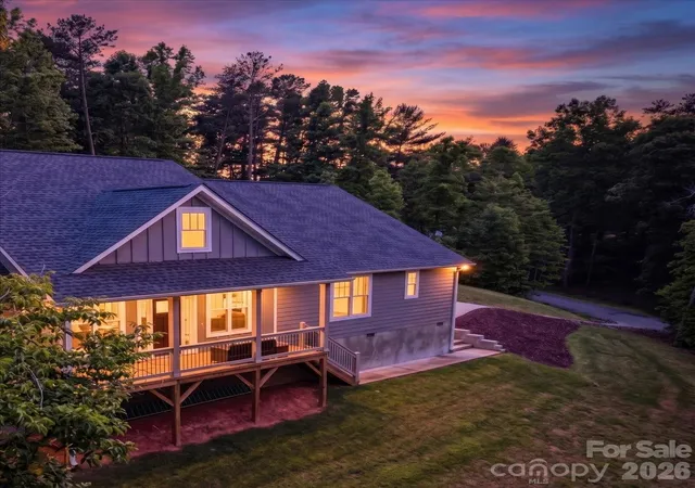 Homes for sale in Weaverville, NC | 36 Cherry Ridge Ln, Weaverville, NC 28787 | MLS# 4385197