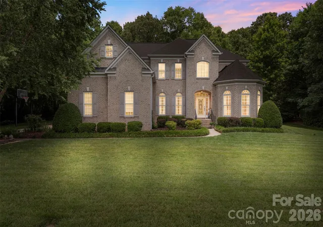 Photo 2 of Sale Pending at 1257 Waynewood Dr, Waxhaw, NC 28173 | MLS# 4385203 | Listing updated on 2026-09-07
