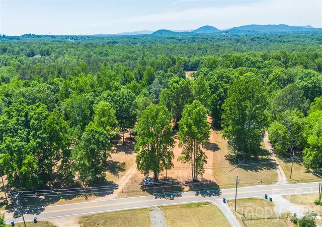 4th image of 00 Cape Hickory Rd, Hickory, NC 28601 | MLS# 4385237