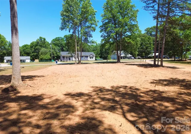 6th image of 00 Cape Hickory Rd, Hickory, NC 28601 | MLS# 4385237