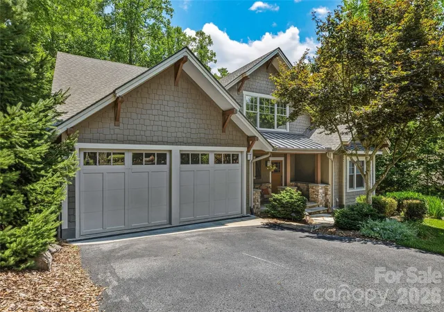 Photo 46 of Single family home for sale at 15 E Owl Creek Ln, Fairview, NC 28730 | MLS# 4385269 | Listing updated on 2026-10-05