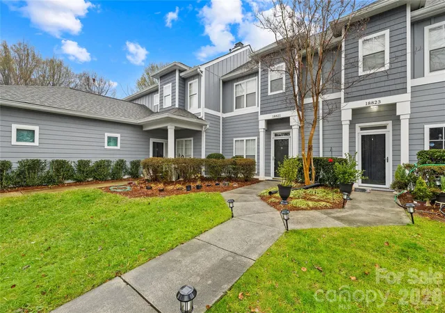 Photo 3 of Townhouse for sale at 18821 Silver Quay Dr, Cornelius, NC 28031 | MLS# 4385275 | Listing updated on 2026-08-22