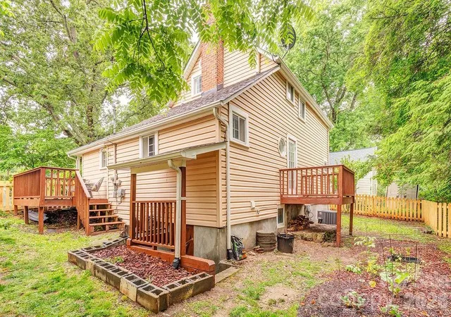 3rd image of 52 Gracelyn Rd, Asheville, NC 28804 | MLS# 4385277