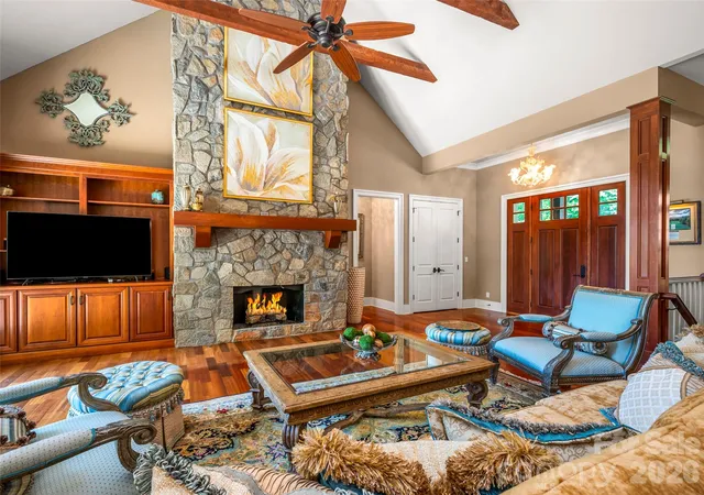 4th image of 161 Chattooga Run, Hendersonville, NC 28739 | MLS# 4385295