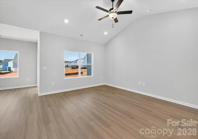 Photo 2 of Single family home for sale at 3657 Clover Valley Dr, Gastonia, NC 28052 | MLS# 4385303 | Listing updated on 2026-10-02
