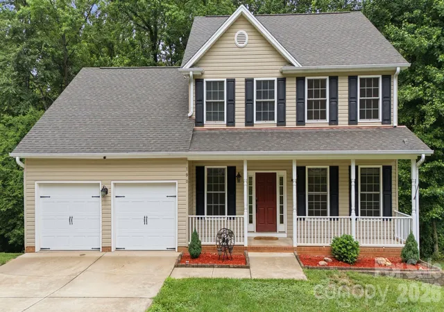 1st image of 190 Meadow Glen Dr, Troutman, NC 28166 | MLS# 4385306