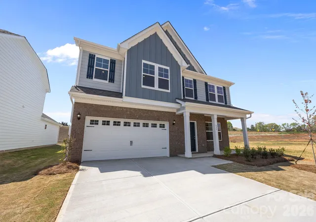 Homes for sale in York, SC | 426 Brick House Rd, York, SC 29745 | MLS# 4385372