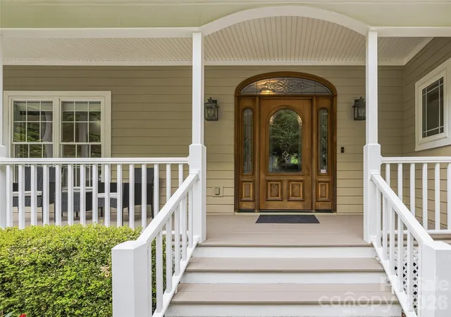 Homes for sale in Laurel Park, NC | 115 Flameleaf Ln, Laurel Park, NC 28739 | MLS# 4385424