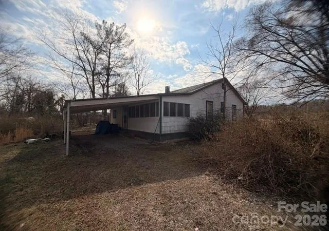 Photo 5 of Single family home for sale at 1081 Ashworth Rd, Marion, NC 28752 | MLS# 4385439 | Listing updated on 2026-06-03