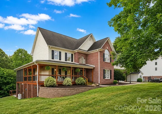 3rd image of 4616 20Th Street Pl Ne, Hickory, NC 28601 | MLS# 4385473