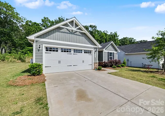 4th image of 2220 Goldwood Dr, Charlotte, NC 28215 | MLS# 4385474