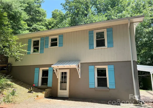 Homes for sale in Black Mountain, NC | 95 Walker Cove Rd, Black Mountain, NC 28711 | MLS# 4385483