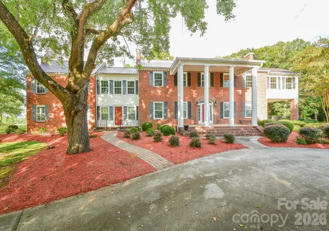 Photo 1 of Single family home for sale at 1814 Highway 601 N, Pageland, SC 29728 | MLS# 4385498 | Listing updated on 2026-06-02