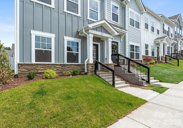 4th image of 137 Cherry Springs Ln #12-E, Asheville, NC 28804 | MLS# 4385529