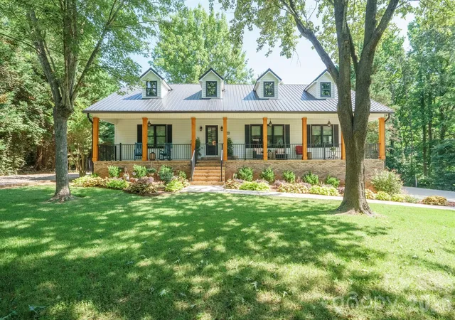3rd image of 2549 S Lake Shore Rd, Denver, NC 28037 | MLS# 4385563