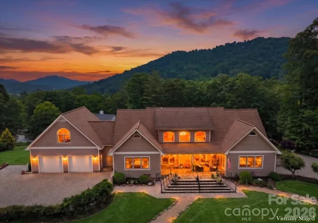 Photo 1 of Single family home for sale at 750 Barebridge Dr, Burnsville, NC 28714 | MLS# 4385574 | Listing updated on 2026-08-26