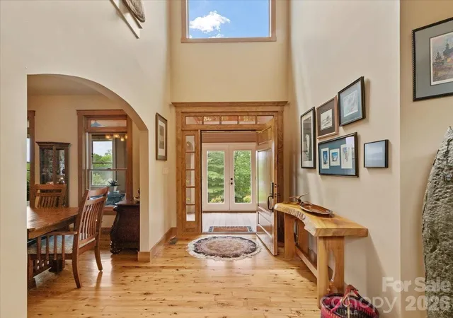 Photo 3 of Single family home for sale at 750 Barebridge Dr, Burnsville, NC 28714 | MLS# 4385574 | Listing updated on 2026-09-06