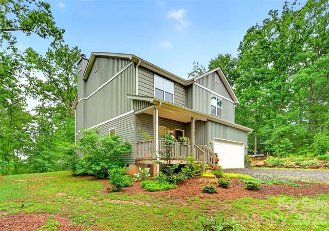Homes for sale in Old Fort, NC | 132 Maple Ridge Dr, Old Fort, NC 28762 | MLS# 4385592