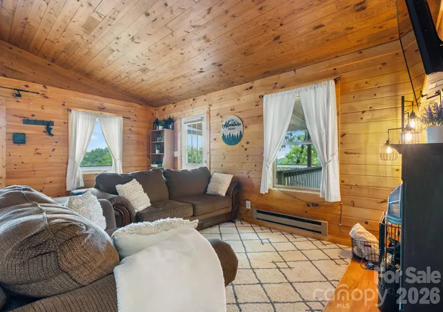 5th image of 7042 Martin Ln, Morganton, NC 28655 | MLS# 4385608