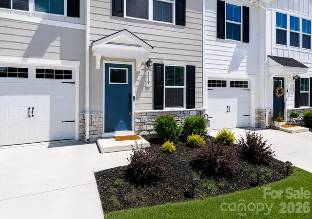 Photo 3 of Townhouse for sale at 126 Jameson Park Dr #C, Troutman, NC 28166 | MLS# 4385614 | Listing updated on 2026-09-25